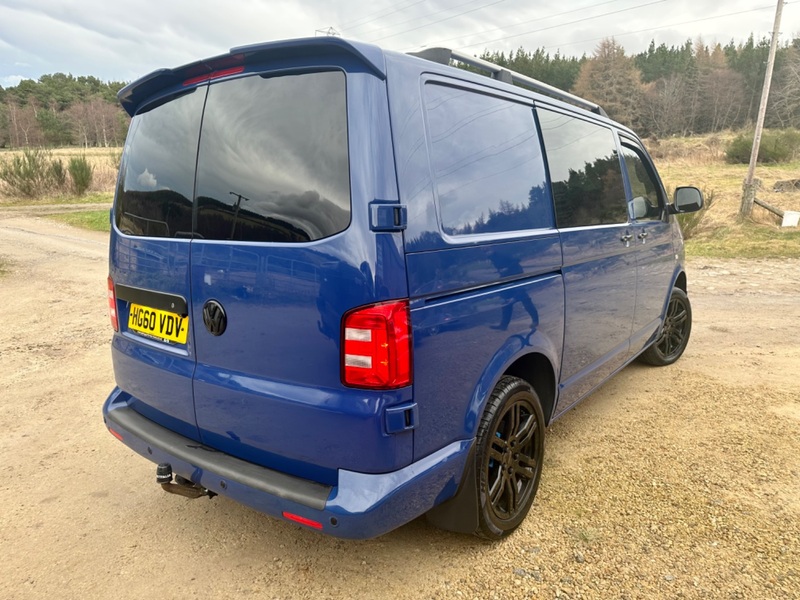 VOLKSWAGEN TRANSPORTER